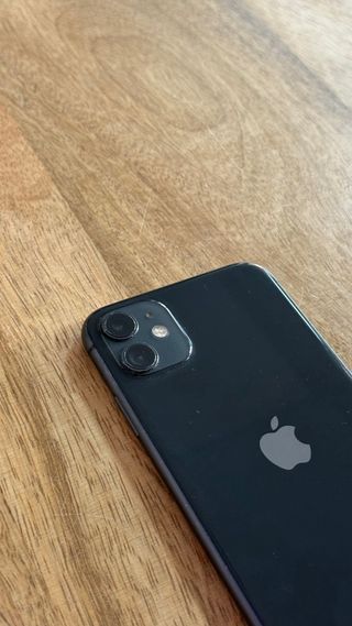 iPhone 11 64 GB Negro