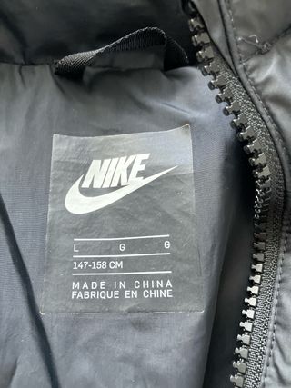Abrigo Nike niña Talla L