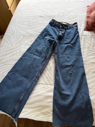 Pantalones vaqueros anchos