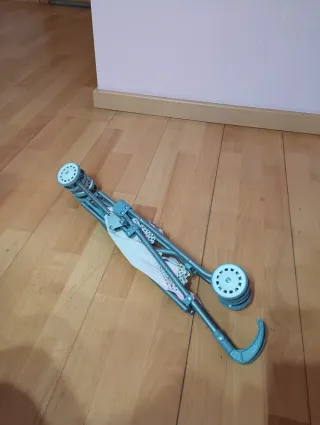 Sillita de juguete para muñecas