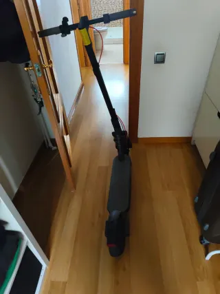 Patinete Eléctrico Xiaomi con intermitentes