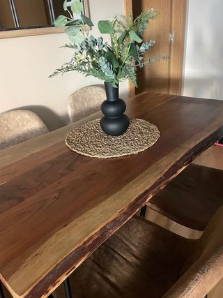 Mesa comedor madera y patas de metal negro