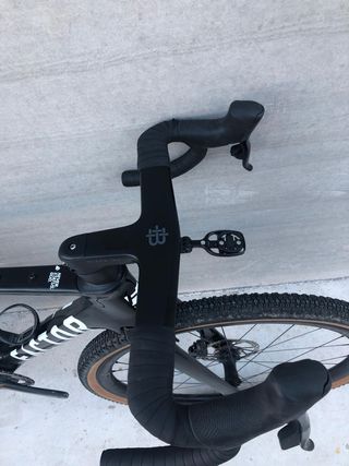 BICICLETA GRAVEL FACTOR OSTRO