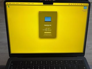 MacBook Air 2022 8GB Plata