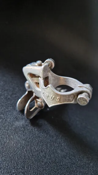 Desviador delantero Zeus