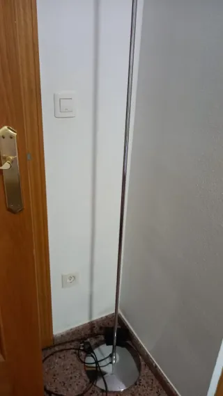 Lámpara de pie moderna