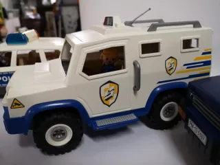 Lote Playmobil: Coche Policía, Ambulancia, Barcos