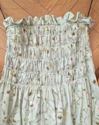 H&M vestido midi floral
