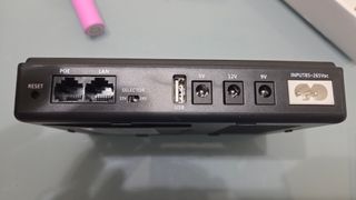 SAI/UPS DC para Routers y Cámaras