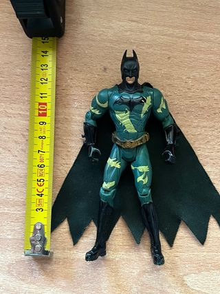Figura Batman Verde Camuflaje