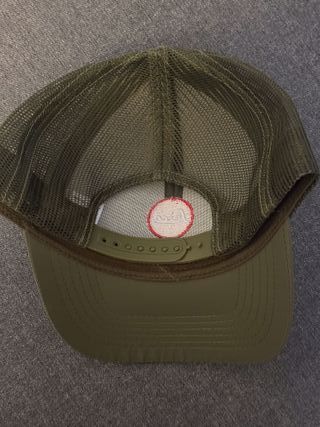 Gorra Leica Verde Militar Trucker
