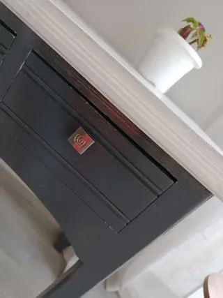 Mesa antigua despacho