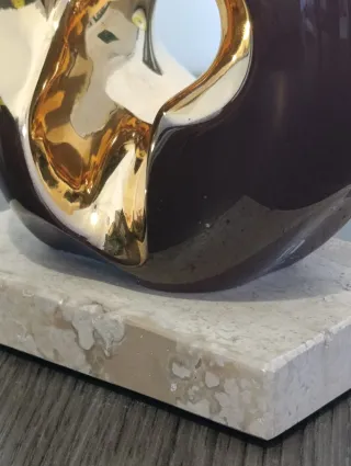 Escultura "El abrazo" Torres Guardia