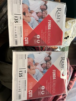 2 Fundas de almohada RAM'S Serie Cuti. NUEVAS