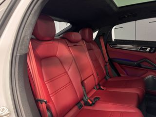 Porsche Cayenne Coupe GTS 4.0 V8 460cv