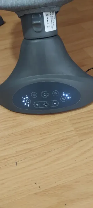 Hamaca bebé eléctrica gris