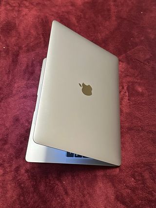 MacBook Air 2019 16GB/256GB Plata