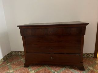 Aparador antiguo de madera