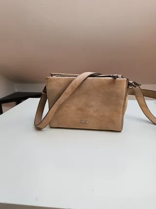 Bolso camel bandolera