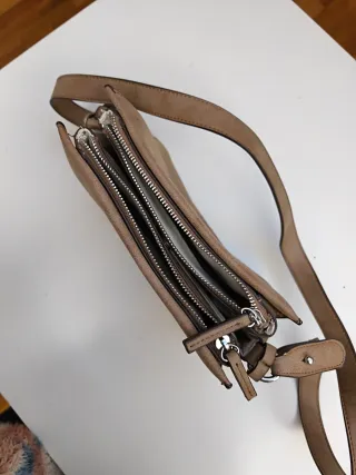 Bolso camel bandolera