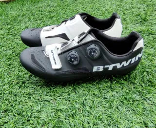 Zapatillas Ciclismo Btwin Suela Carbono. Talla 46
