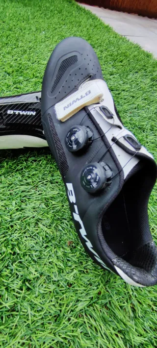 Zapatillas Ciclismo Btwin Suela Carbono. Talla 46