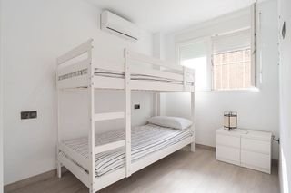 Piso en alquiler en Carolinas Bajas en Alicante