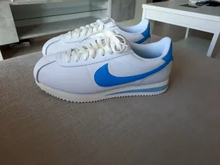 Zapatillas Nike Cortez Nuevas Talla 42