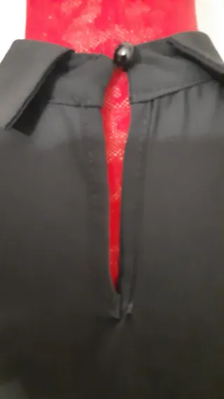 Camicia Smanicata Nera con Strass