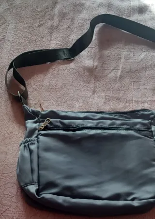 Bolso bandolera gris