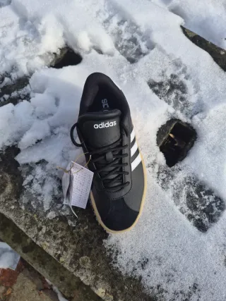 Scarpe Adidas uomo nere e marroni