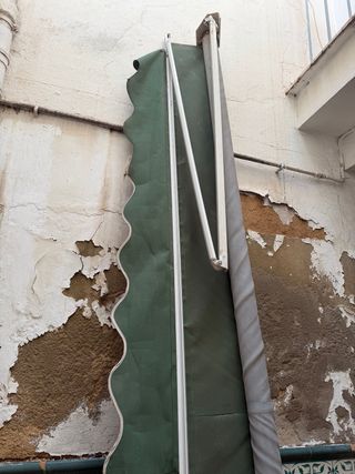 Toldo Terraza Verde y Blanco