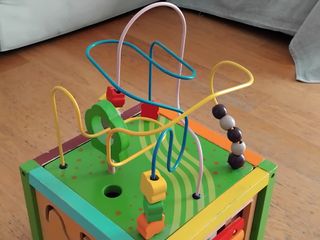 Gioco educativo in legno multifunzione