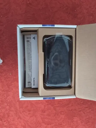 PSP Go 16GB con caja original