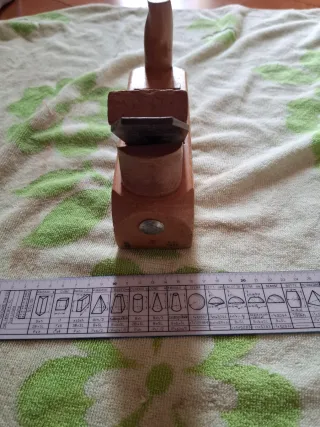 Pialla da falegname vintage in legno