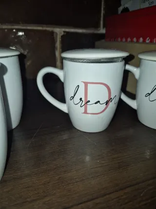 Tazas de té de cerámica con tapa