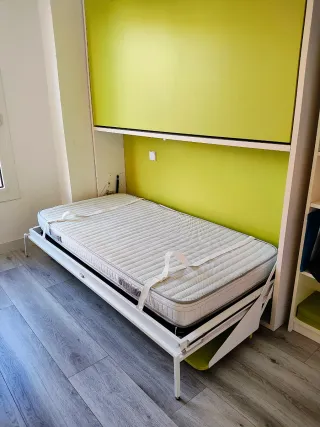 Cama abatible con escritorio y 2 camas