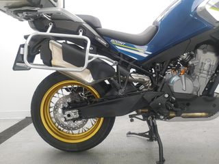 CFMOTO 800 MT TOURING 2022 20330 kms.