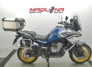 CFMOTO 800 MT TOURING 2022 20330 kms.