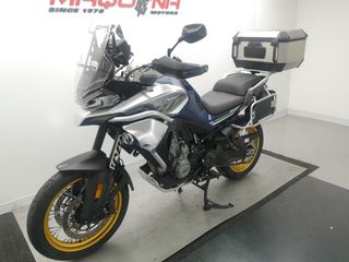CFMOTO 800 MT TOURING 2022 20330 kms.