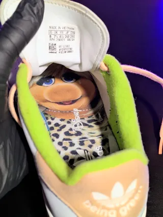 Adidas Stan Smith Kermit Miss Piggy Disney