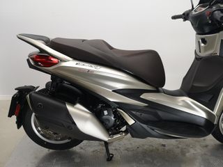 PIAGGIO BEVERLY 400 HPE 2022 15569 kms.