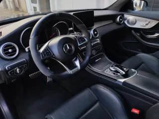 Mercedes-Benz Clase C63 AMG V8 BITURBO BLACK NIGHT