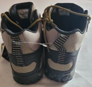 Botas de montaña Merrell Alverstone 2 originales.