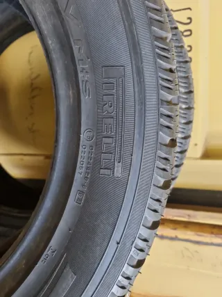 Se vende 2 Neumáticos en perfecto estado