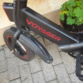 Bicicleta eléctrica Voyager plegable