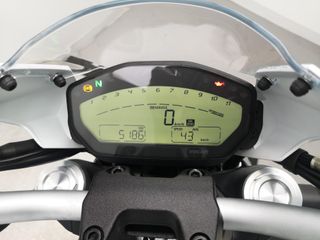 DUCATI MONSTER 797 2021 5186 kms.