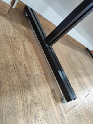 Espejo con soporte de ruedas