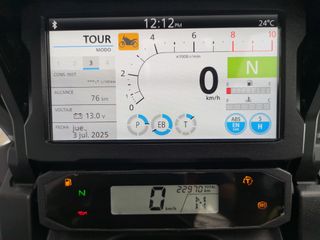 HONDA CRF1100L AFRICA TWIN ADVENTURE 2022 22970 kms.