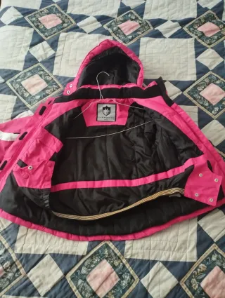 Chaqueta y pantalón de nieve rosa